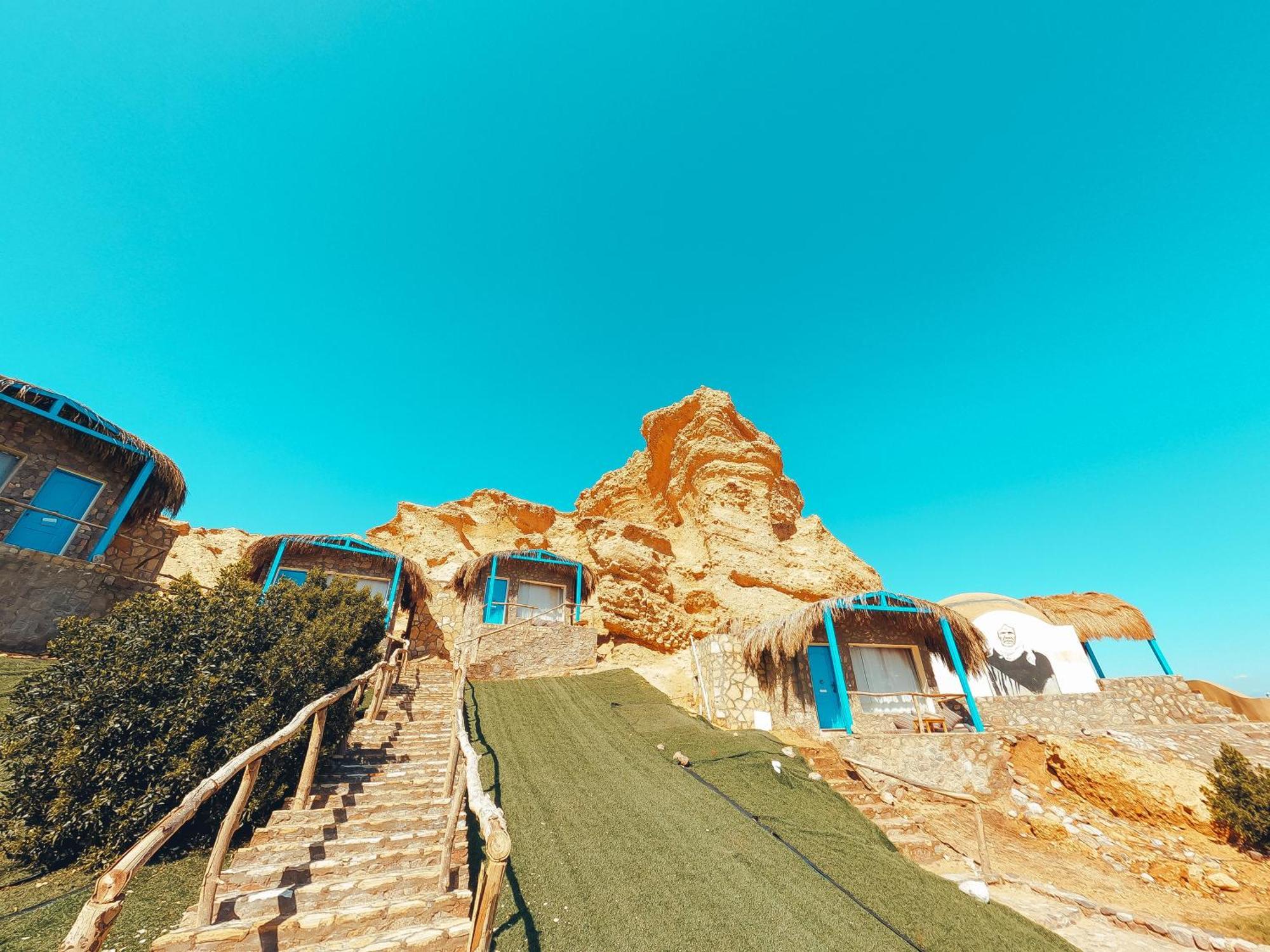 New Moon Island Camp Nuweiba`